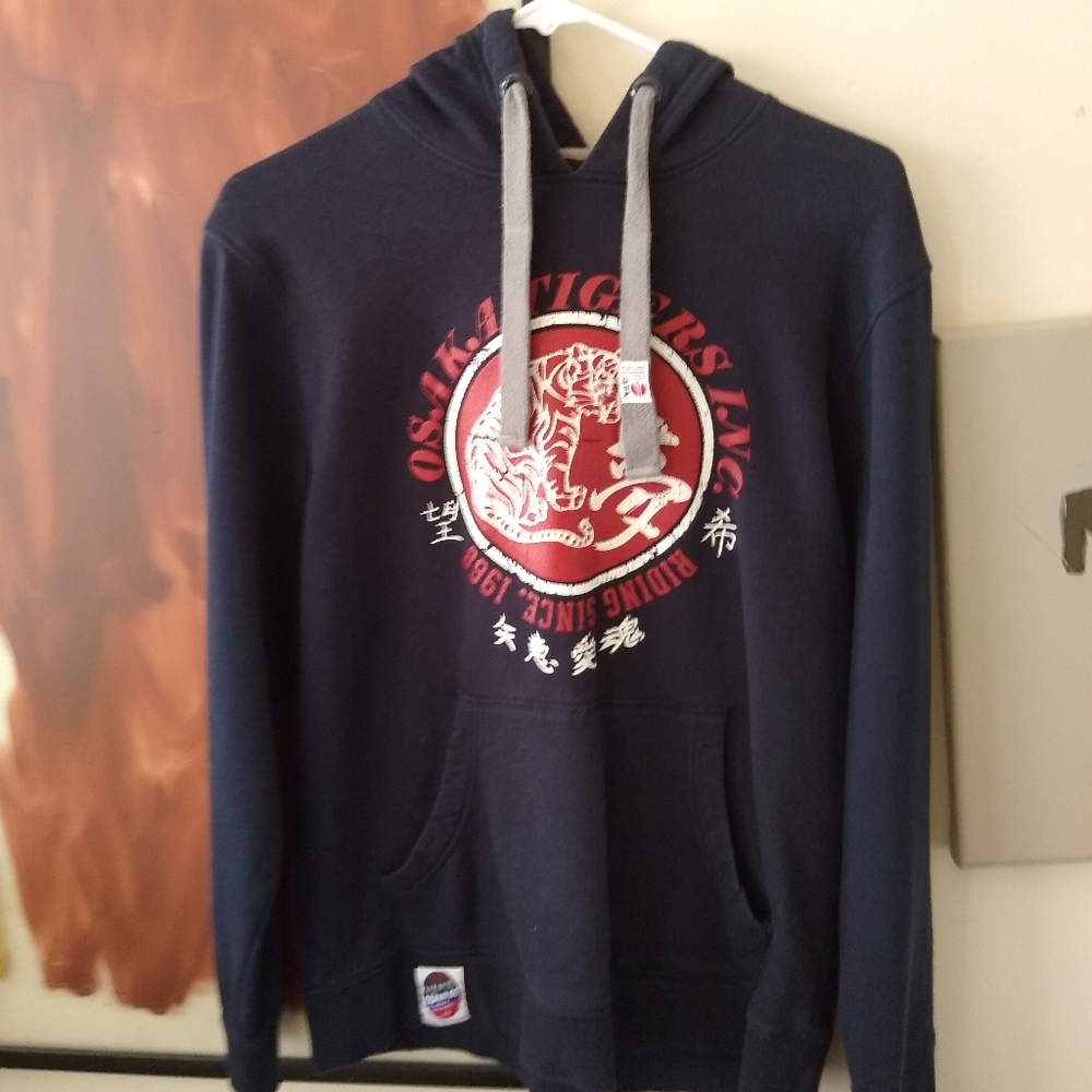 SOLD 🚫 F & F Pullover Hoodie